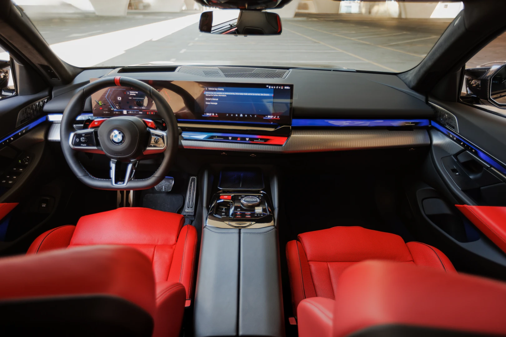 BMW M5 2024 - Sedan Car thumbnail NaN